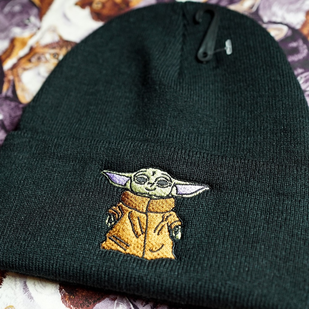Baby Yoda Mandalorian Meme Inspired Beanie Hat